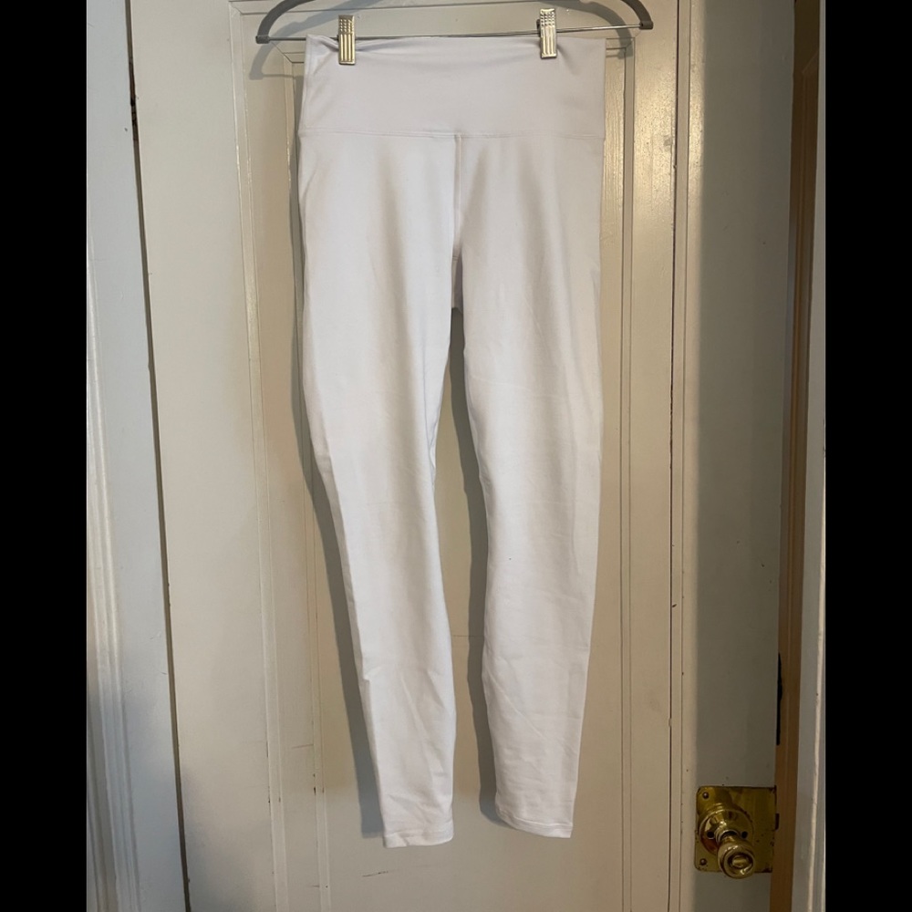 White Fabletics leggings